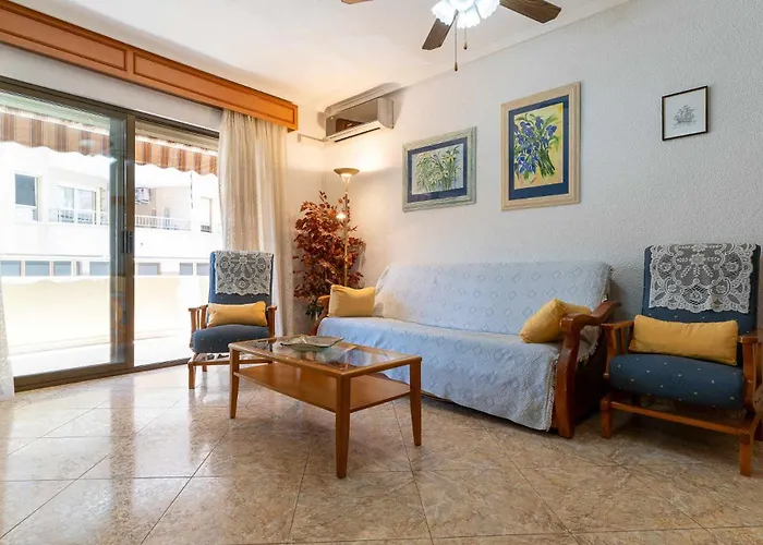 Rentafive - 120m2 - Ascensor - 2min Playa