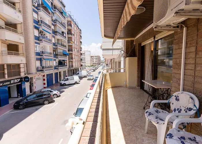 Rentafive - 120m2 - Ascensor - 2min Playa 아파트